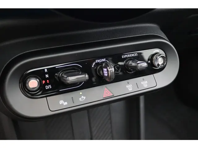 MINI 3-Deurs Cooper C 2024 Benzine 39