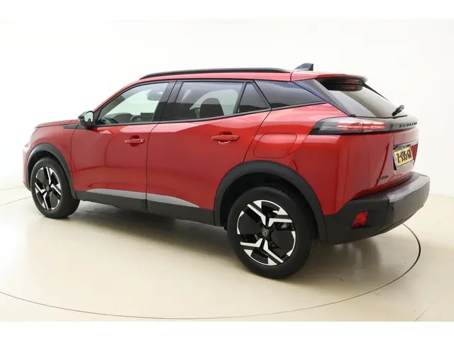 Peugeot 2008 1.2 PureTech 100 Allure 2024 Benzine 4