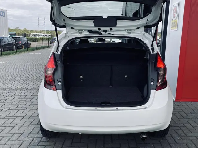 Nissan Note 1.2 Connect Edition 2015 Benzine 7