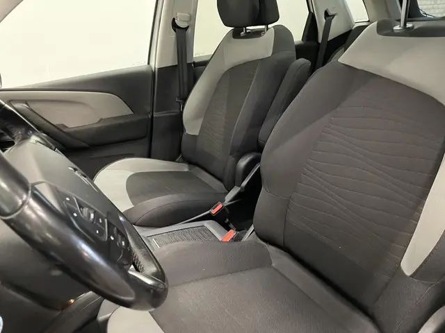 Citroën C4 Picasso 1.2 PureTech Exclusive 2015 Benzine 12