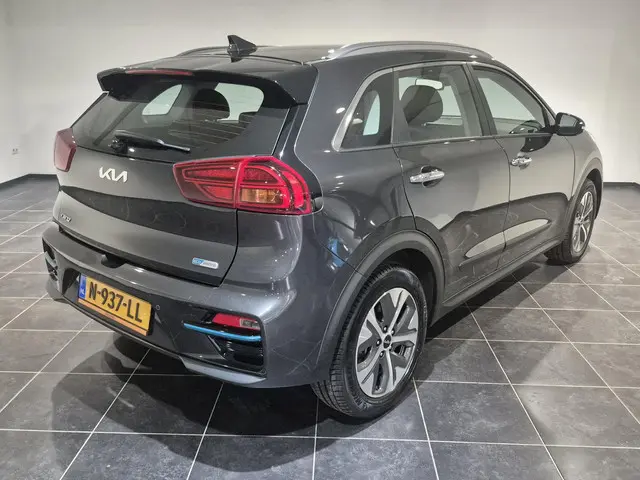 Kia e-Niro DynamicLine 64 kWh 2021 Elektrisch 2