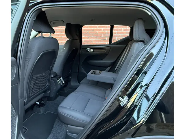 Volvo XC40 1.5 T3 Momentum Aut. 2020 Benzine 6