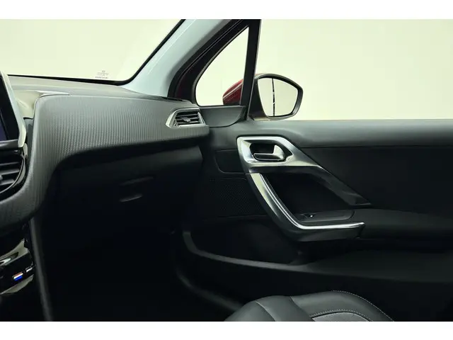 Peugeot 2008 1.2 PureTech Allure 2016 Benzine 25