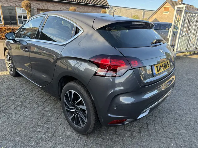 DS DS 4 PureTech Chic 2018 Benzine 6