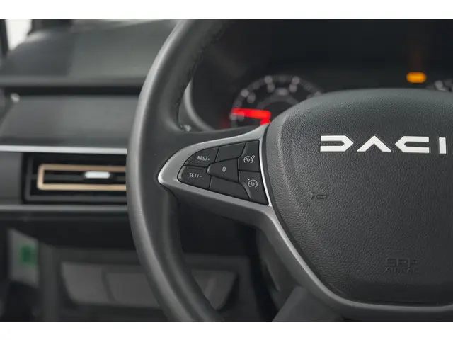 Dacia Sandero Stepway TCe 90 Extreme 2024 Benzine 40
