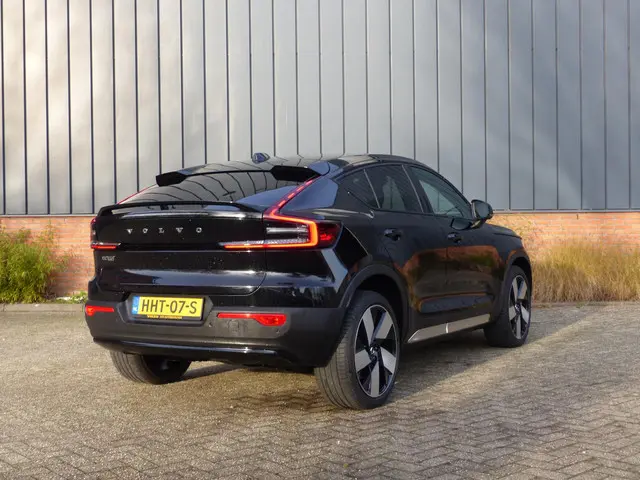 Volvo EC40 Extended Range Plus 82 kWh 2025 Elektrisch 4