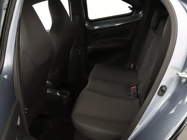 Toyota Aygo X 1.0 VVT-i MT Premium 2024 Benzine 16