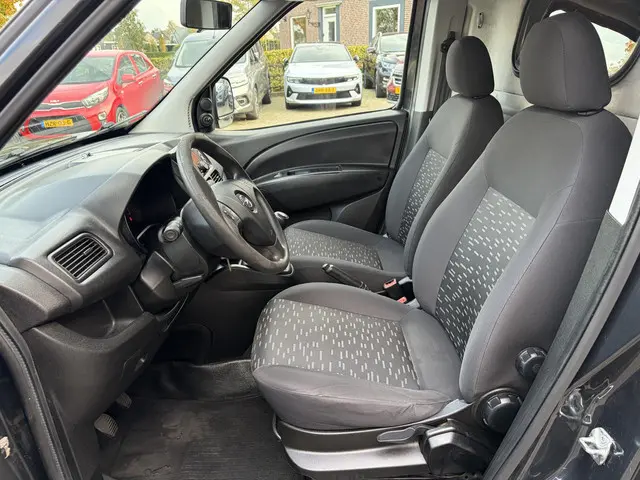 Opel Combo 1.3 CDTi L1H1 ecoFLEX Sport 2015 Diesel 13