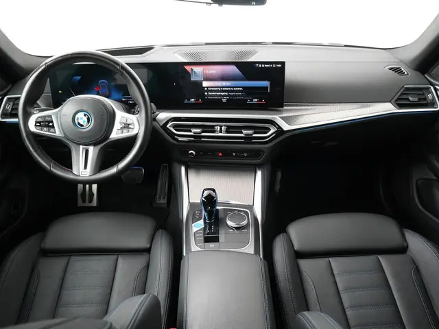 BMW i4 M50 High Executive 84 kWh 2022 Elektrisch 4