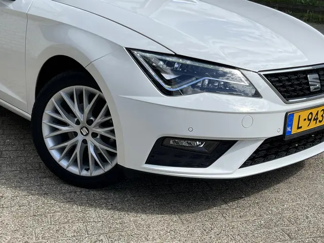 SEAT Leon 1.0 TSI Style Ultimate Edition 2019 Benzine 33