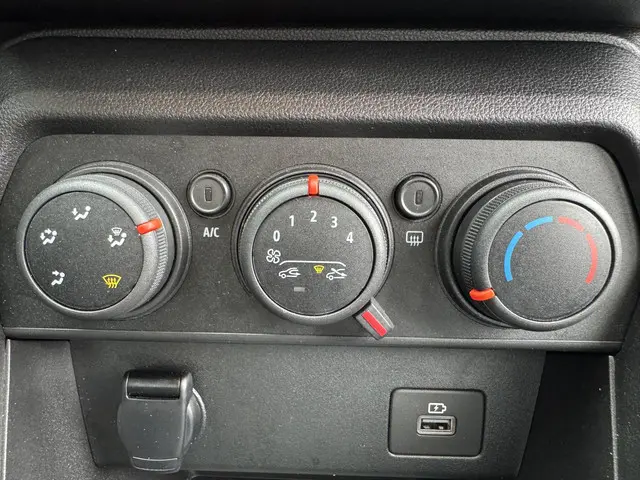 Dacia Sandero Stepway 1.0 TCe 90 Comfort 2022 Benzine 21