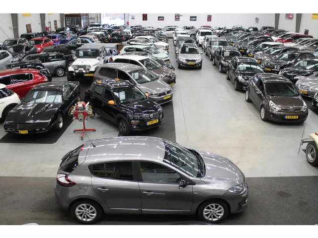 Renault Mégane 1.2 TCe Bose 2015 Benzine 25