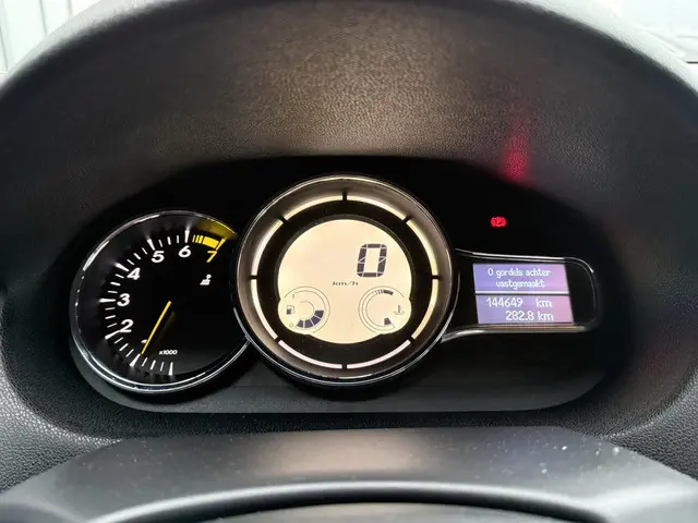 Renault Mégane 1.2 TCe Limited 2014 Benzine 10