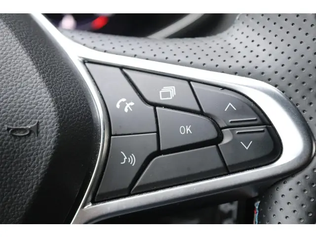 Renault Clio 1.0 TCe 90 GPF Esprit Alpine 2023 Benzine 19