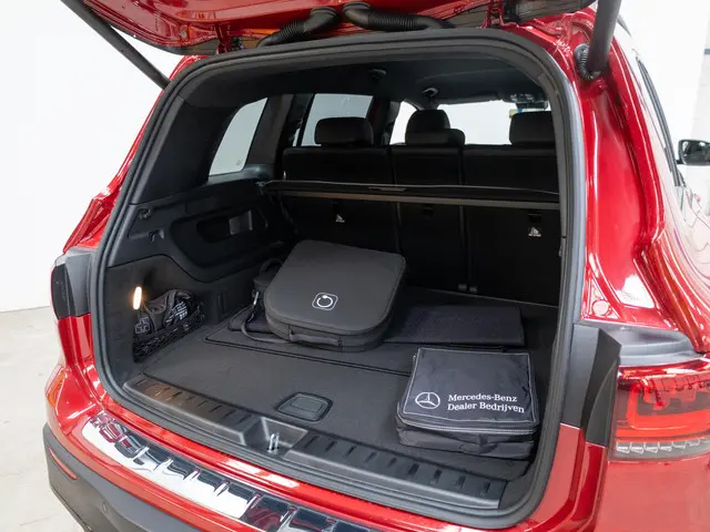 Mercedes-Benz EQB 250+ Business Edition 2024 Elektrisch 13