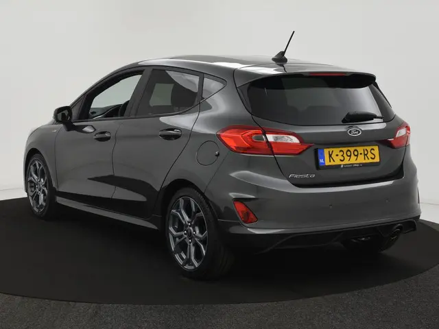 Ford Fiesta 1.0 EcoBoost ST-Line X 2021 Benzine 6