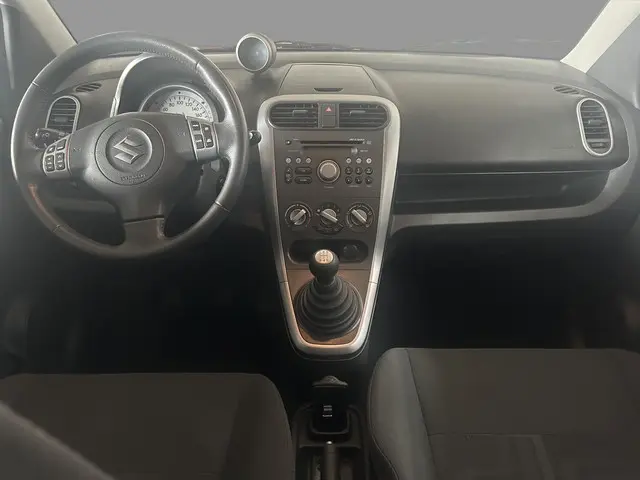 Suzuki Splash 1.2 Exclusive EASSS 2012 Benzine 17