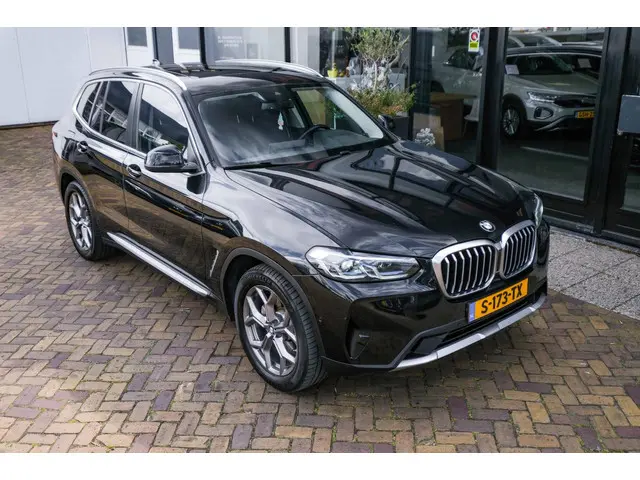 BMW X3 XDrive20d High Executive|PANO|CAM|LEDER 2022 Diesel 30