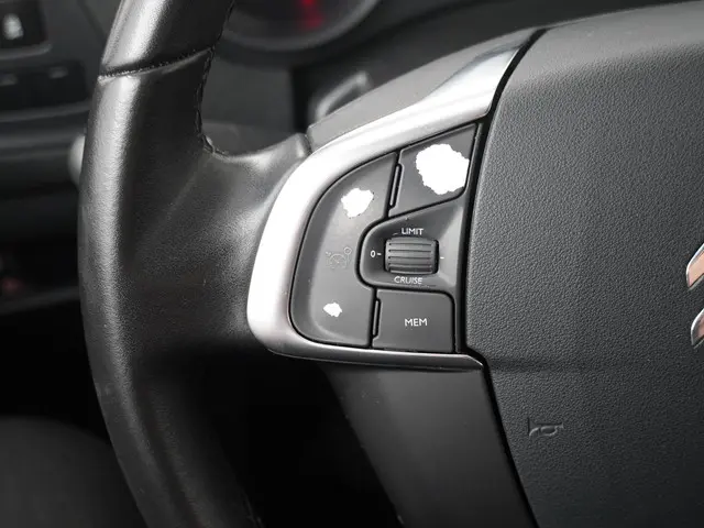 Citroën C4 1.2 PureTech Feel Collection 2015 Benzine 15