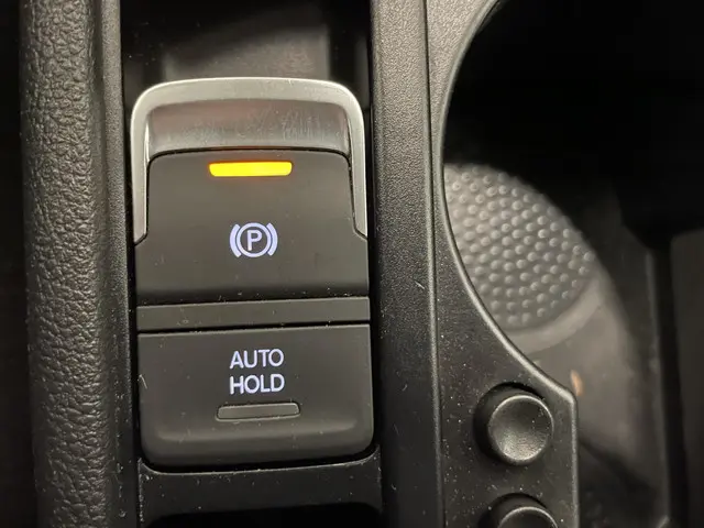 Volkswagen Touran 1.5 TSI DSG Highline 2020 Benzine 27