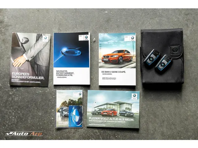 BMW 2 Serie Coupé M240i High Executive 2017 Benzine 15