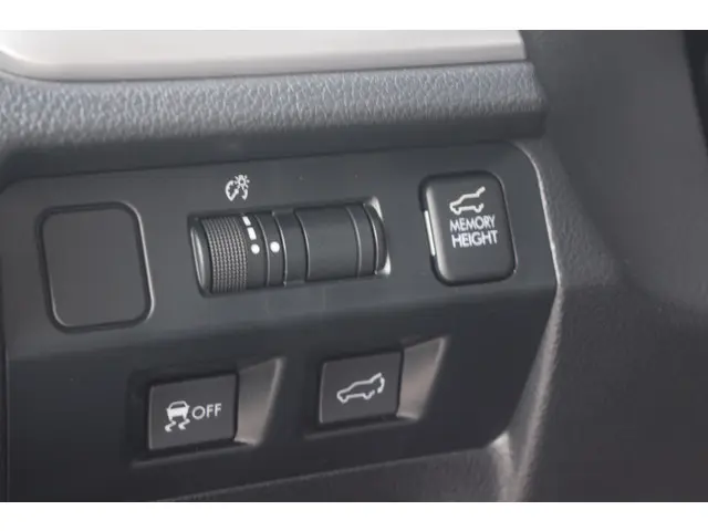 Subaru Forester 2.0 Premium - Trekhaak - 2015 Benzine 19