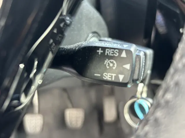 Peugeot 108 1.0 e-VTi Allure 2019 Benzine 17