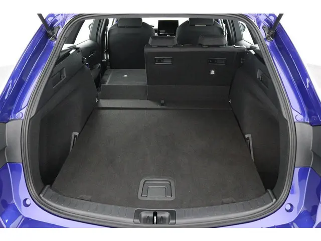 Toyota Corolla TS Hybrid 140 2024 Hybride Benzine 21