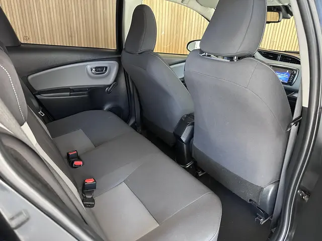 Toyota Yaris 1.0 VVT-i Y20 2018 Benzine 19
