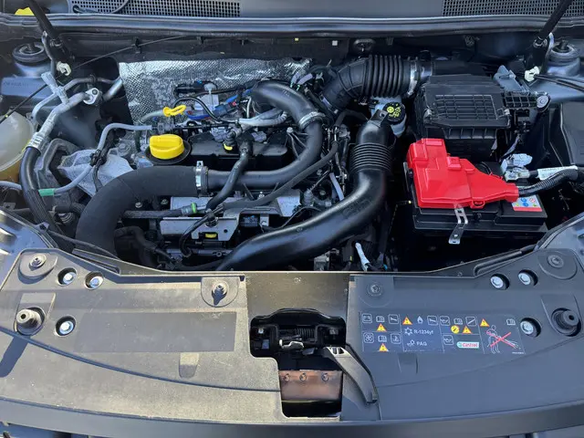 Dacia Duster 1.0 TCe Prestige 2021 Benzine 18