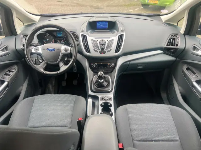 Ford C-MAX 1.0 Titanium 2014 Benzine 6