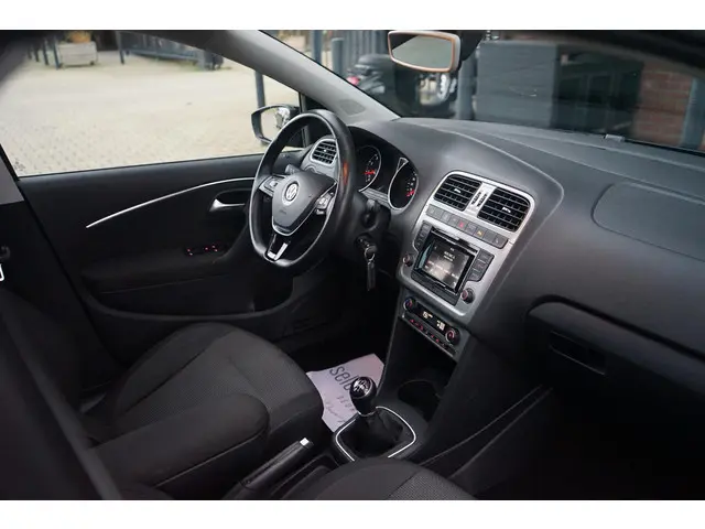 Volkswagen Polo 1.2 TSI First Edition 2014 Benzine 4