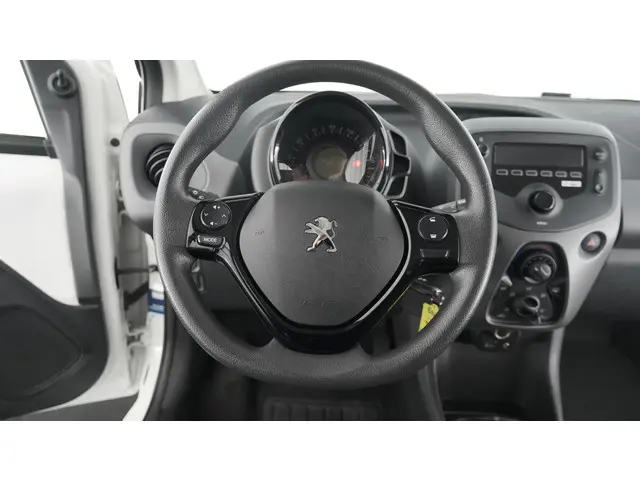 Peugeot 108 1.0 e-VTi Active 2020 Benzine 19