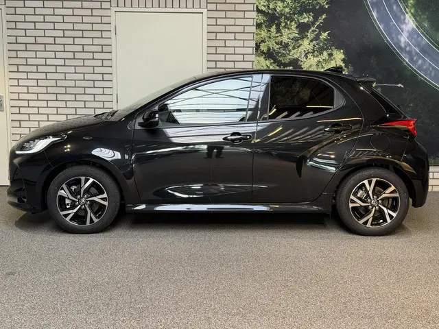 Toyota Yaris 2