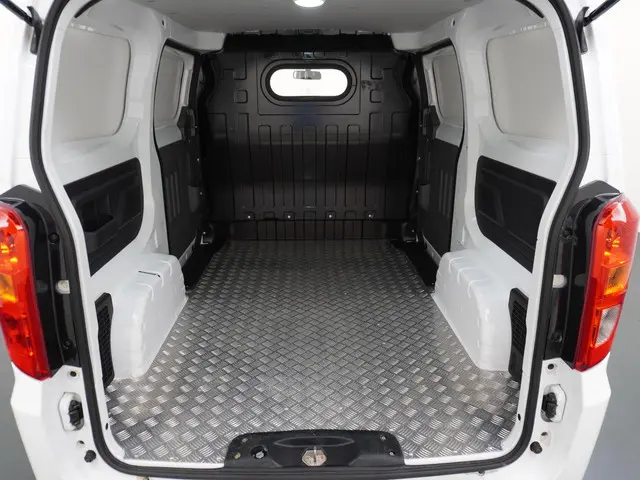 BYD ETP3 Standard 45 kWh 2023 Elektrisch 11