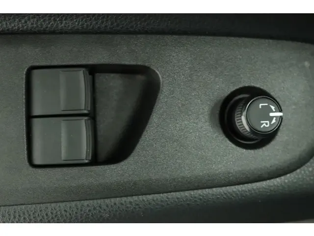 Toyota Aygo X 1.0 VVT-i MT Play 2024 Benzine 28