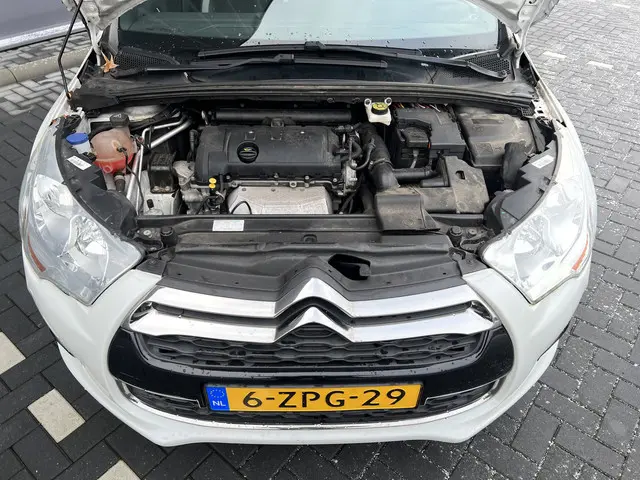 Citroën DS4 1.6 VTi So Chic 2015 Benzine 16