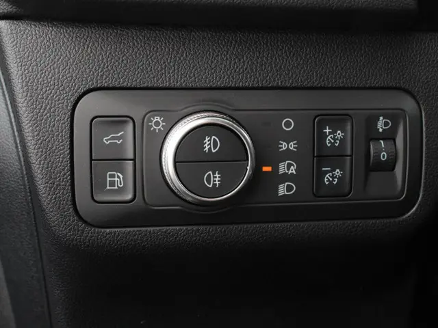Ford Kuga 2.5 PHEV 225pk ST-Line X 2023 Hybride Benzine 13