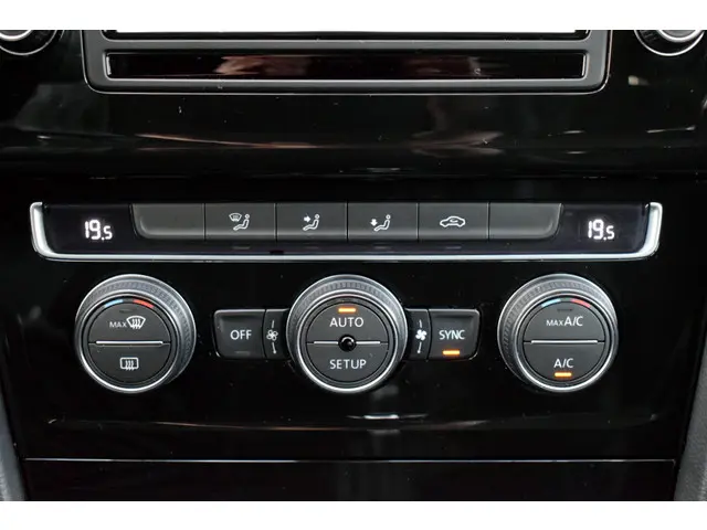 Volkswagen Golf 1.4 TSI Automaat Highline 2013 Benzine 11