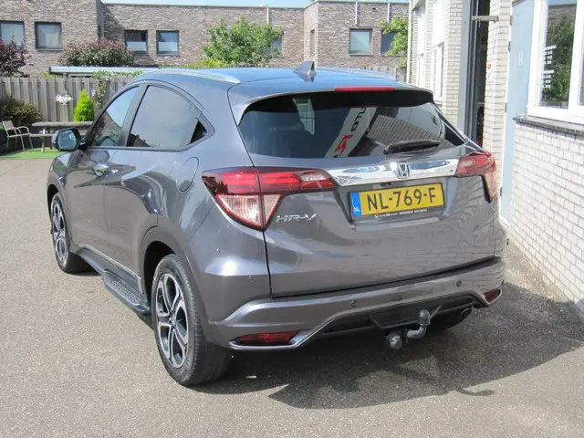 Honda HR-V 1.5 i-VTEC Executive 2017 Benzine 10