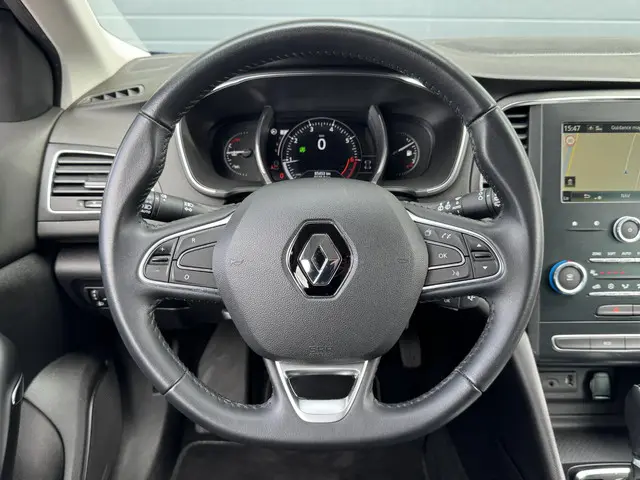 Renault Mégane Estate 1.3 TCE LIMITED 2020 Benzine 7