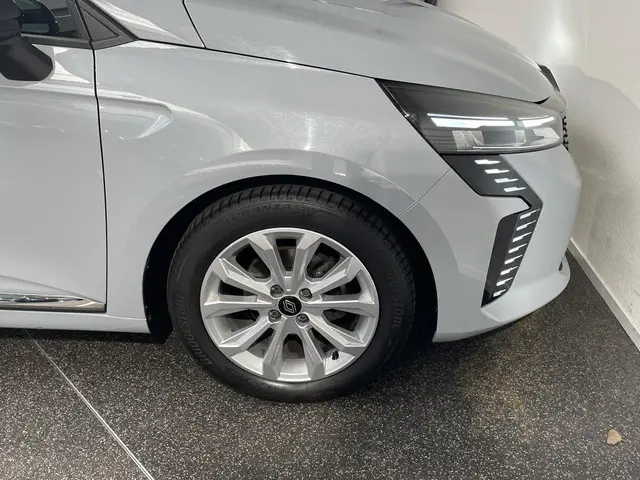 Renault Clio 1.0 TCe 90 GPF evolution 2024 Benzine 25