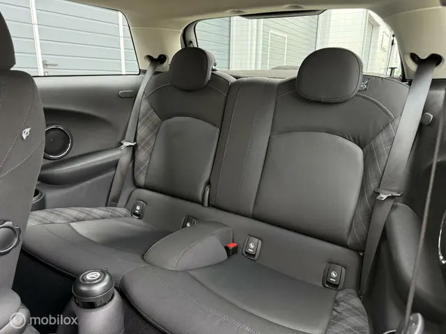 MINI Cooper Mini 1.5 Chili 2014 Benzine 18