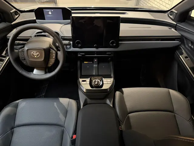 Toyota bZ4X Executive 73 kWh automaat 2025 Elektrisch 19