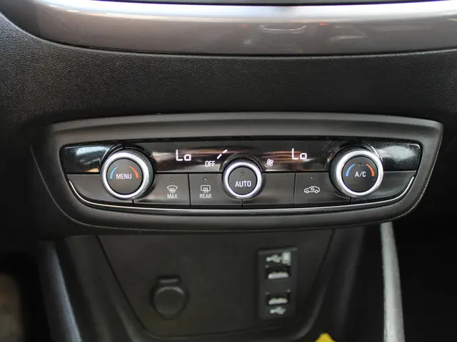 Opel Crossland X 1.2 Turbo Online Edition 2019 Benzine 17