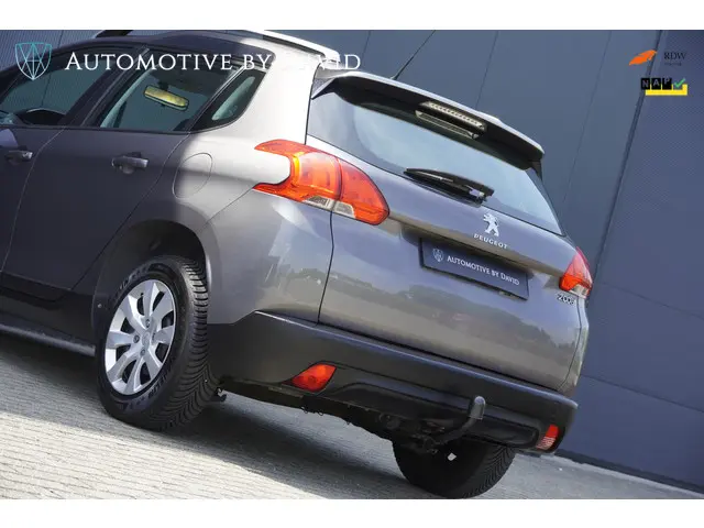 Peugeot 2008 1.2 VTi 82 pk ACTIVE 2014 Benzine 37