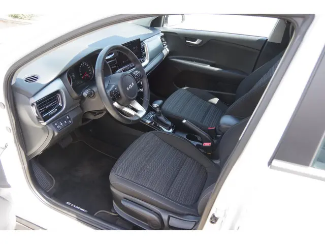 Kia Stonic 1.0 T-GDi DynamicPlusline 2023 Benzine 5