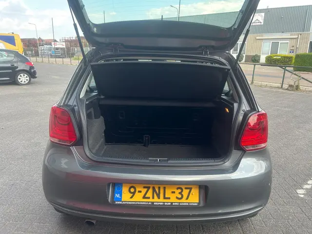 Volkswagen Polo 1.2 TSI highline 2014 Benzine 17
