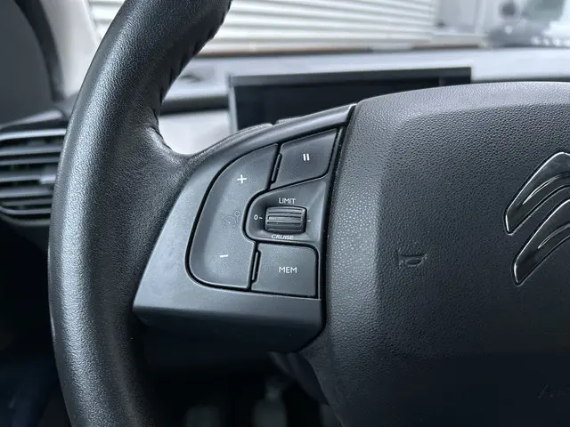 Citroën C4 Cactus 1.2 PureTech Origins 2020 Benzine 11