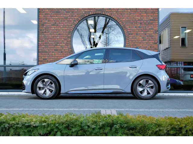 CUPRA Born Adrenaline 62 kWh 204pk 2022 Elektrisch 12